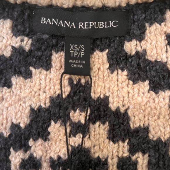 Banana Republic oversized sweater vest - Picture 4 of 4